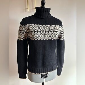 GAP 100% Lambswool Black and Cream Turtleneck Knit Sweater